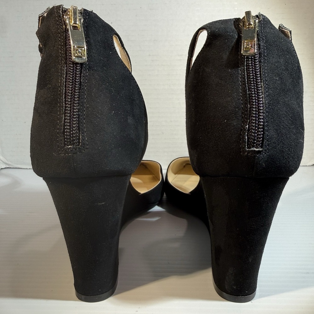 Liz Claiborne Hawkin Pointed Toe Ankle Strap Faux Suede Black Wedge Heels 12 M - Picture 7 of 15